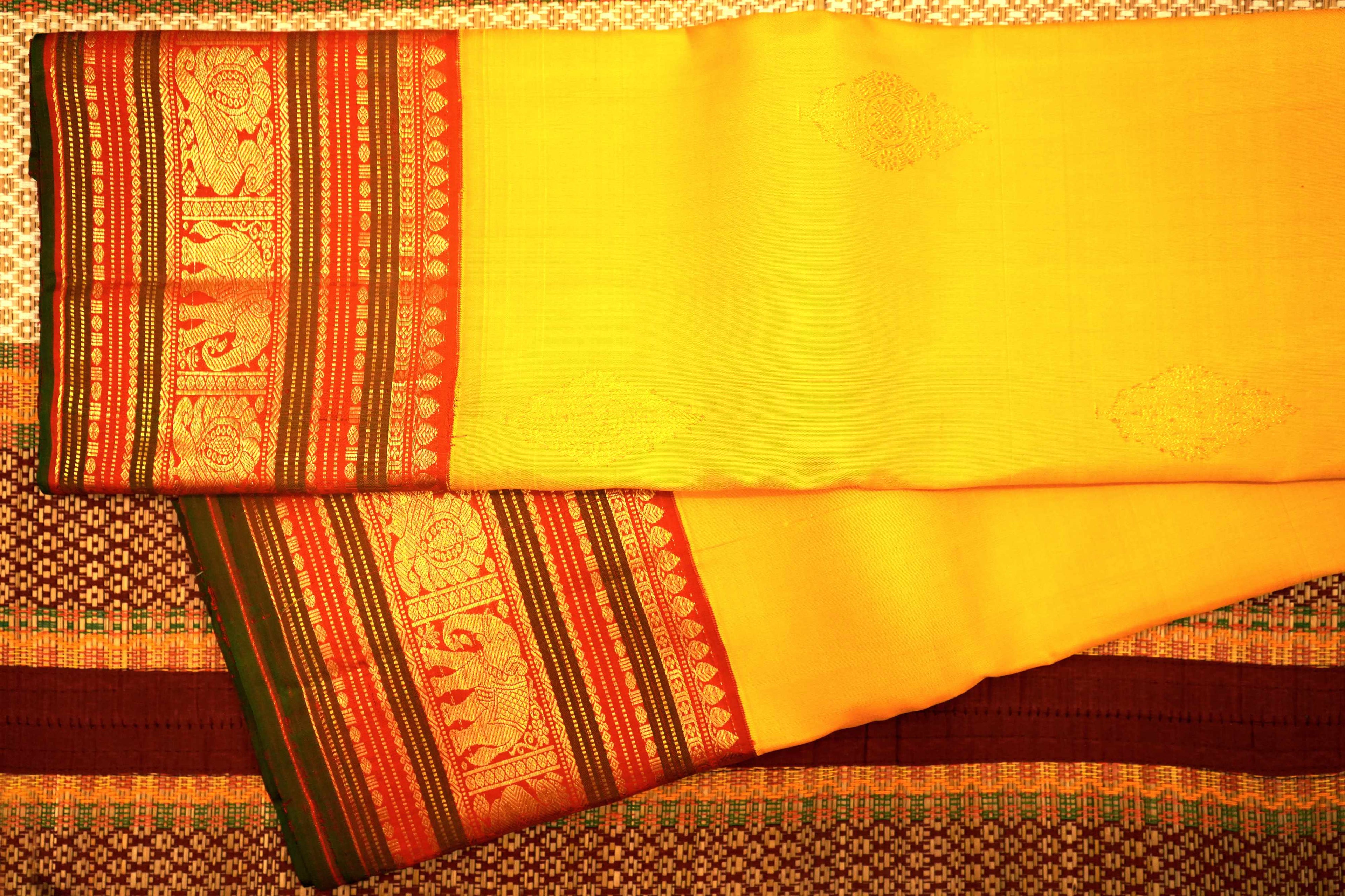 Mayil Chakram